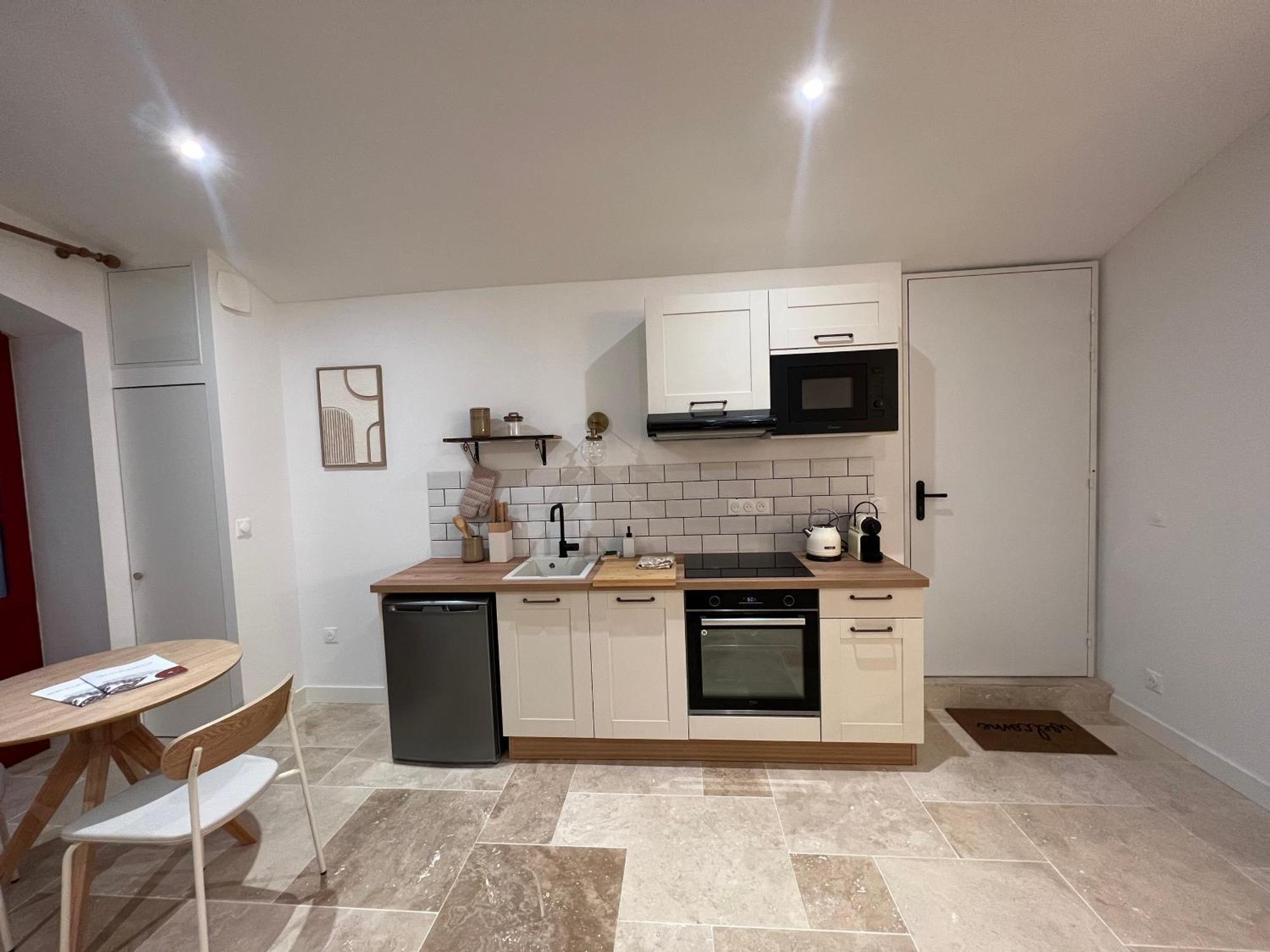By Homy Apartment Бордо Екстериор снимка